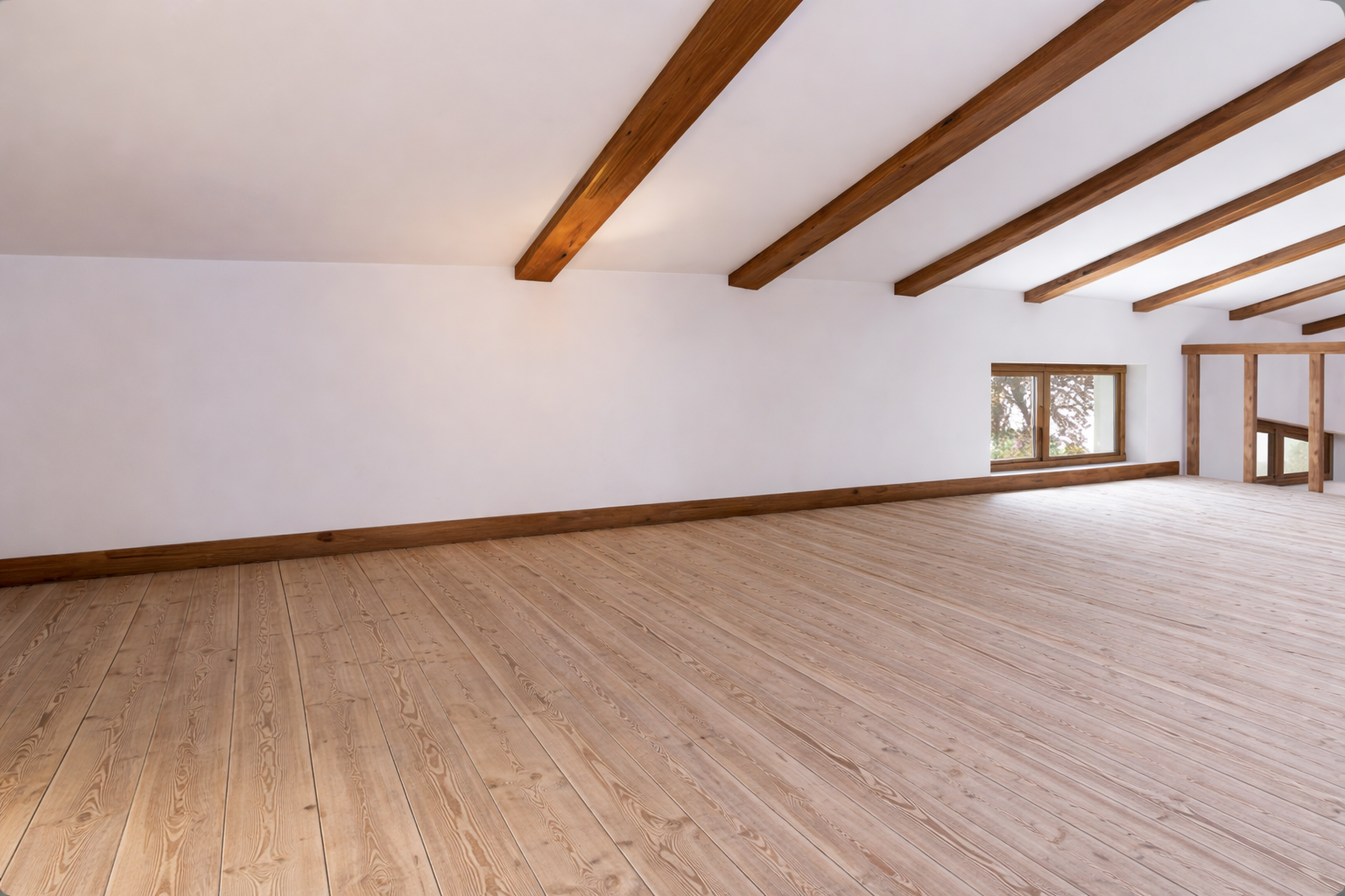 KAYU TARIMAS BARCELONA